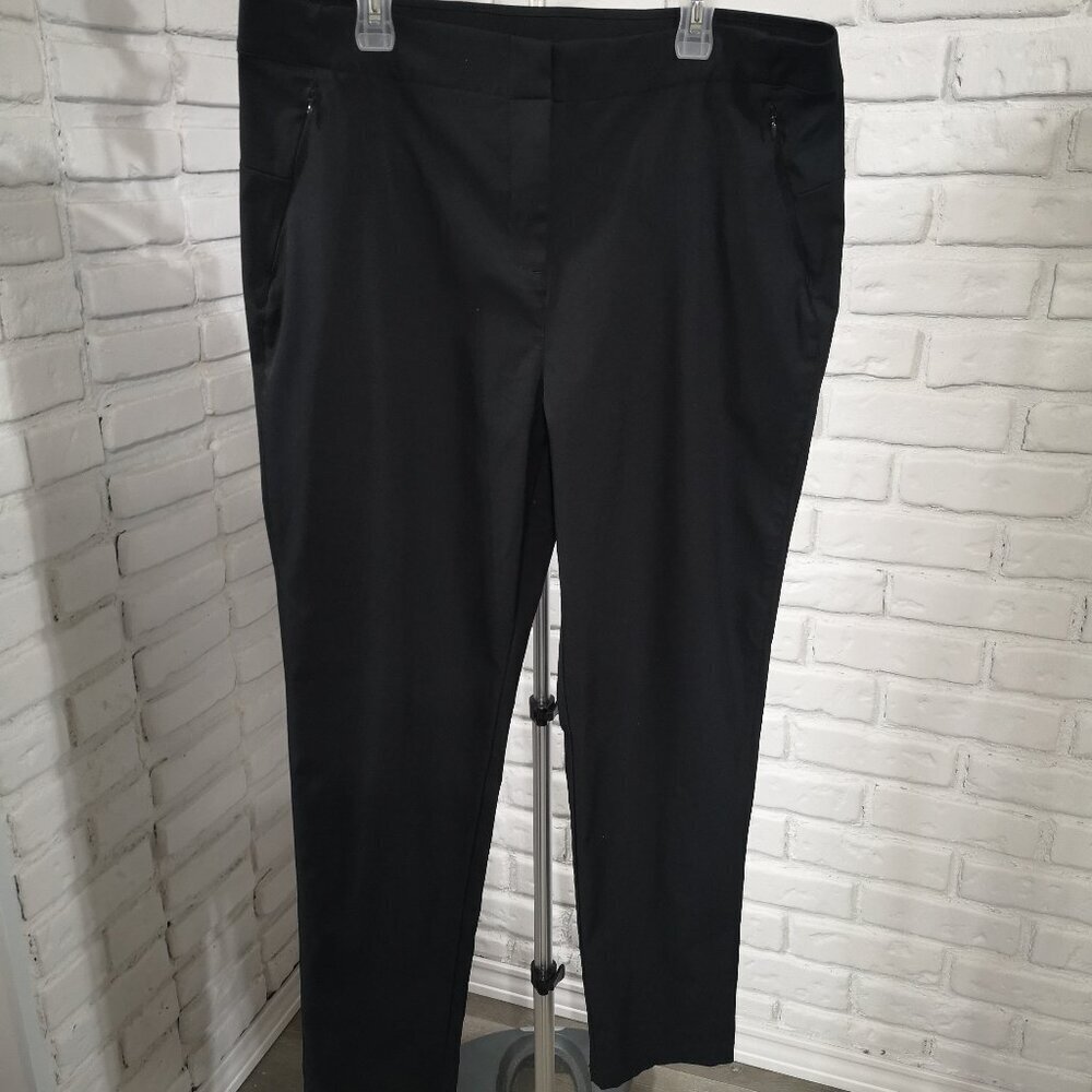 Lole Ladies Size 16 Black Elastic in Waistband Zipper & 2 Clasp Closure Pants